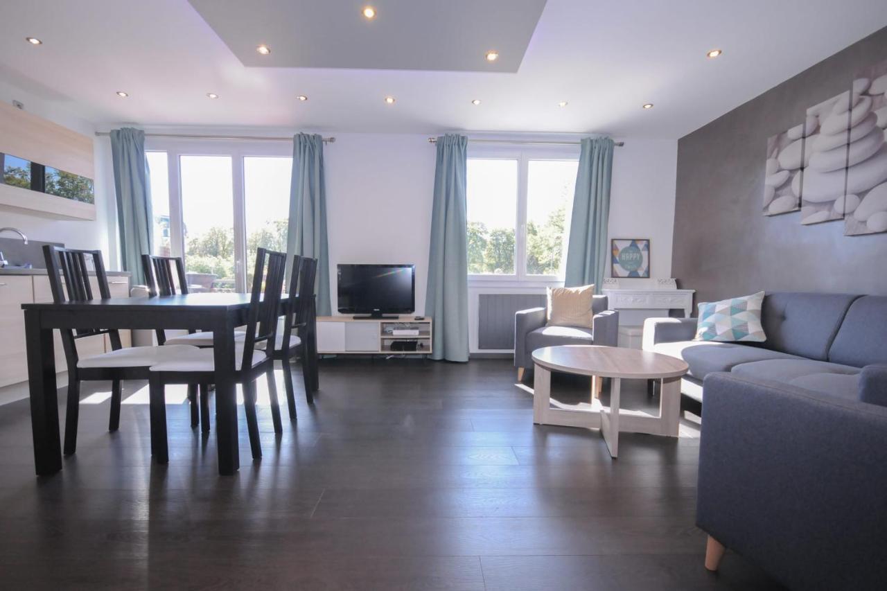 Le Grand Large - Apartment Parking & Balcony By The Lake Modern Bright Annecy Dış mekan fotoğraf